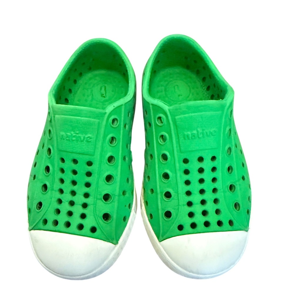 Native Shoes Jefferson Kids Grasshopper Green Slip On Sneakers Size C7 Toddler